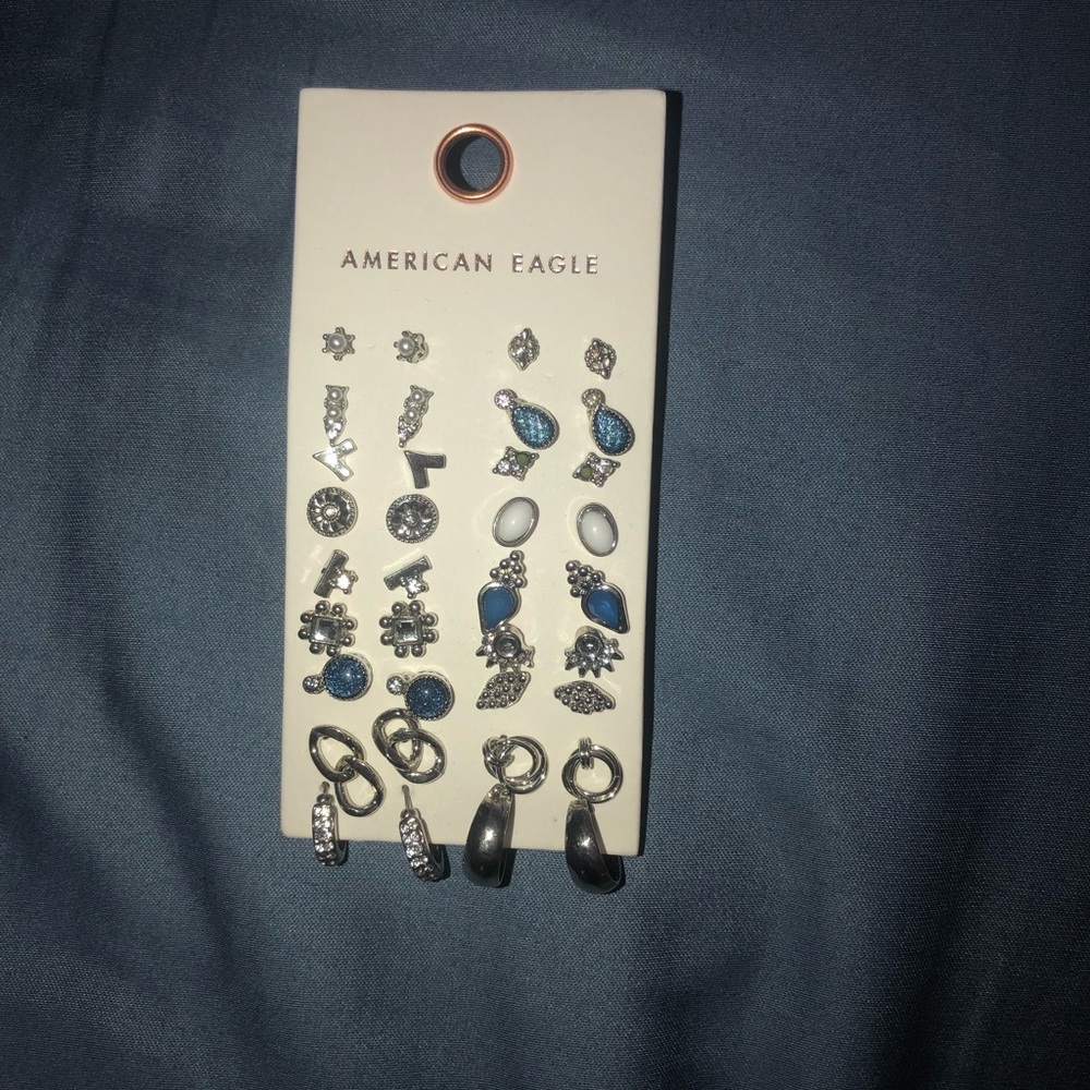 American Eagle pack of earrings